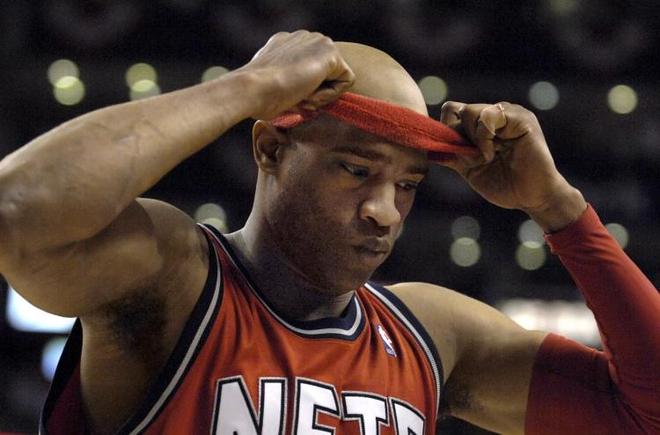 马克斯·舍泽关键对决压制对手