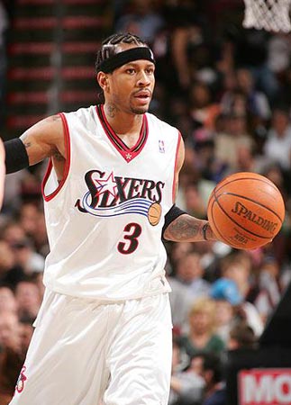 纽约大都会队德格罗姆在常规赛最后一战投出 10 次三振锁定胜局