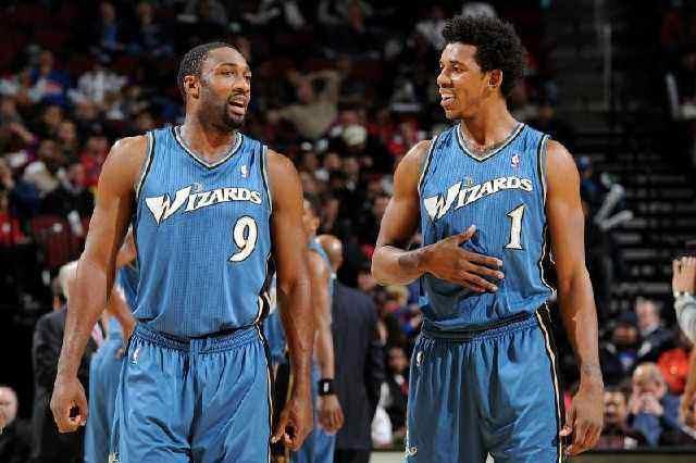 棒球与社交媒体运营球员如何通过TikTok建立个人品牌并吸引新球迷