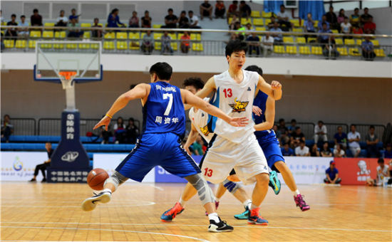 半场战报：葡萄牙体育2-0布鲁日，路易斯-苏亚雷斯传射