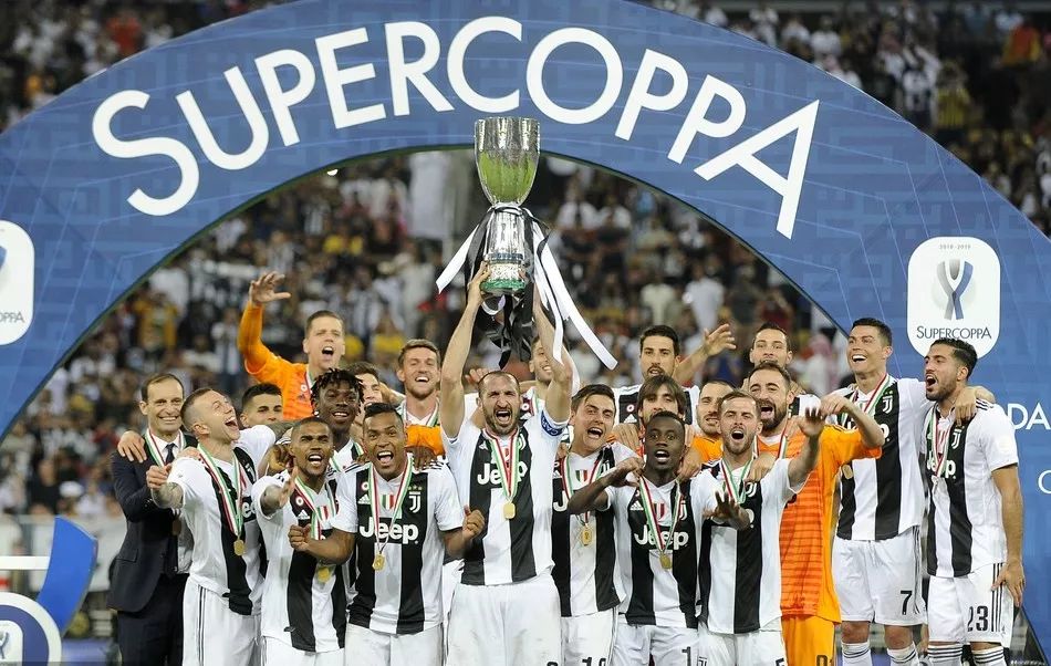 德甲前瞻：斯图加特欲报一箭之仇，拜仁防线需提升专注度